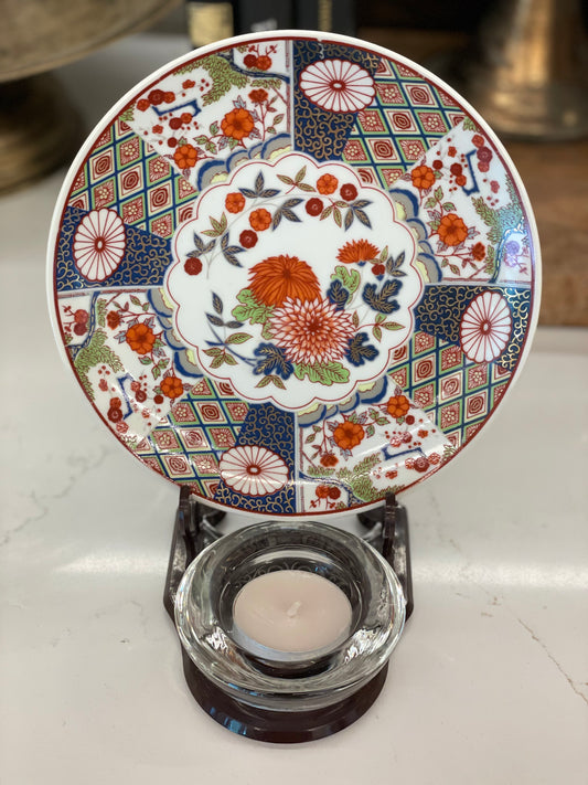 Plate with Stand