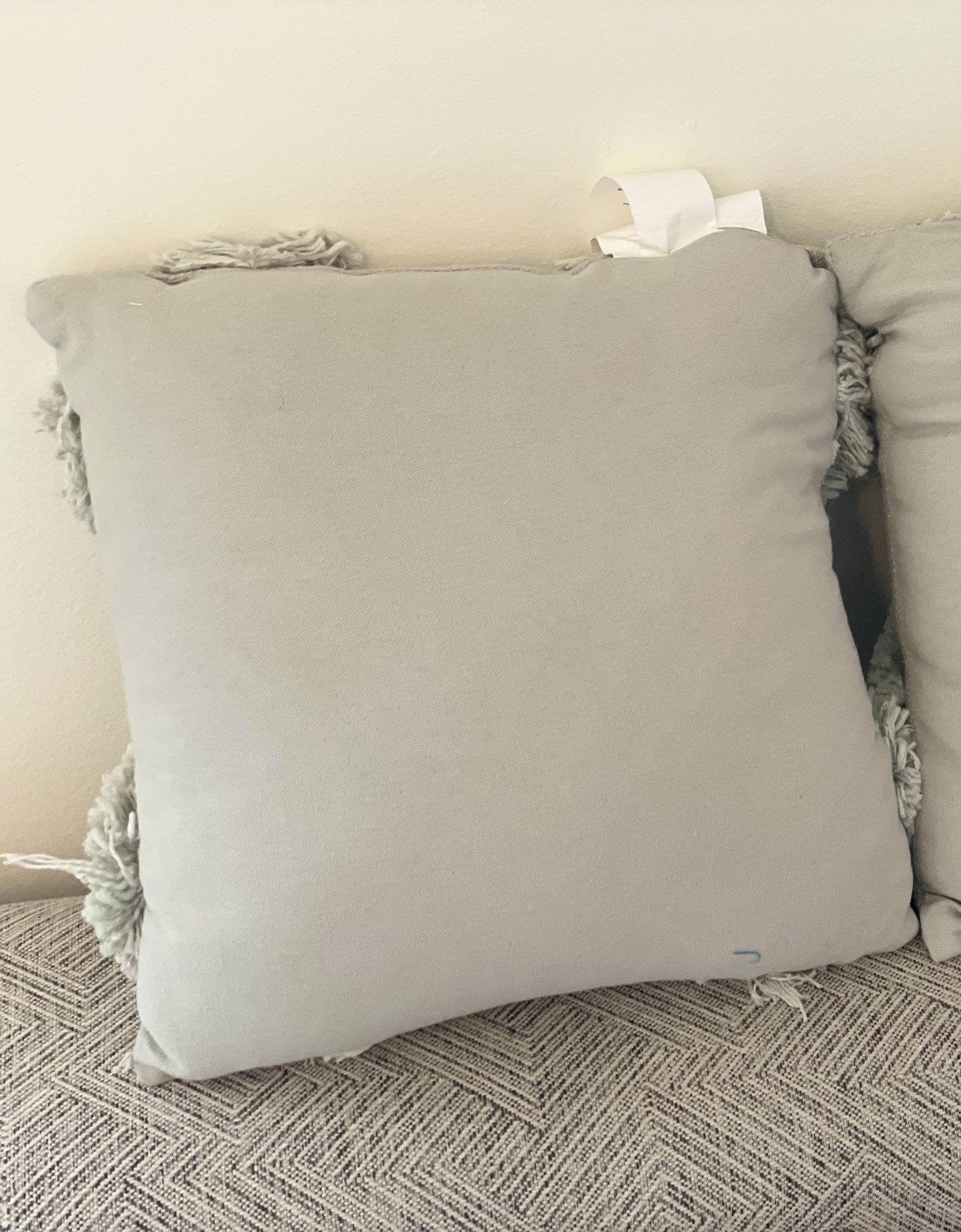 Tuft Decorative Throw Pillow