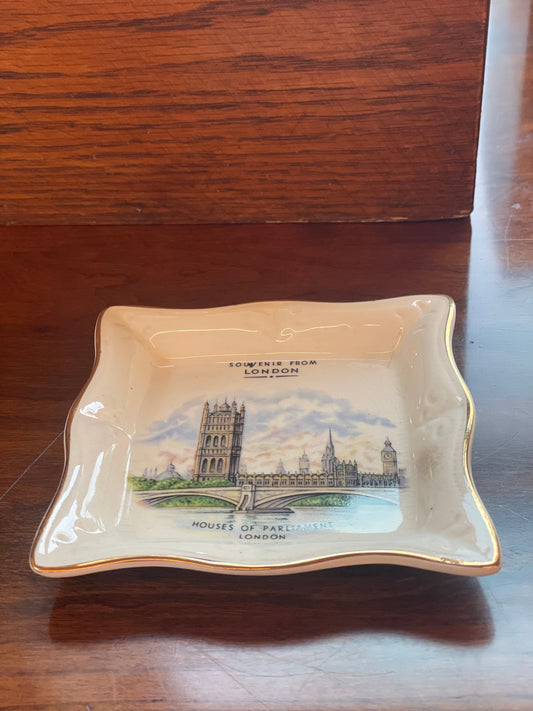 Houses of Parliament Dish