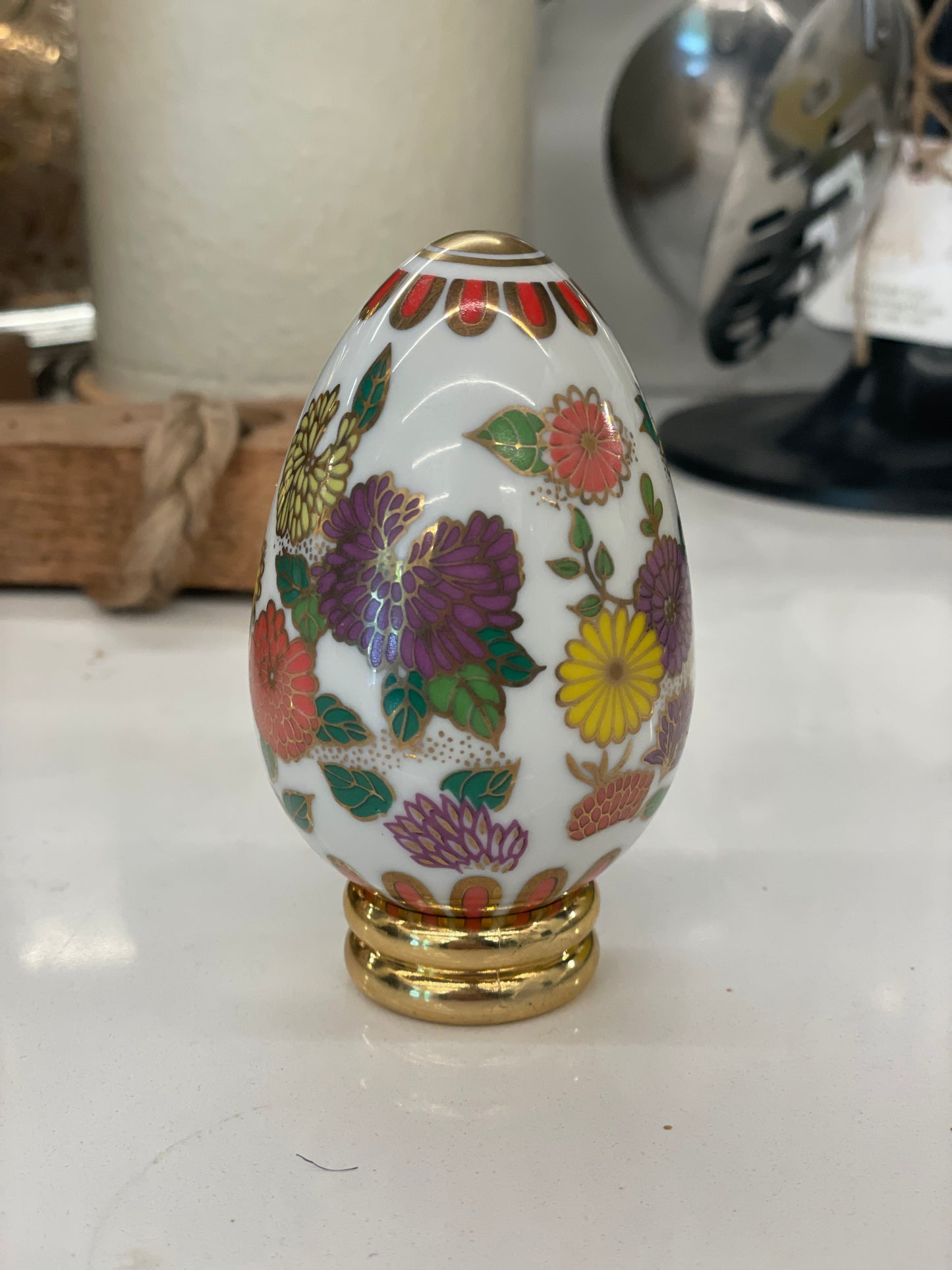 VTG. F.M Porcelain Egg