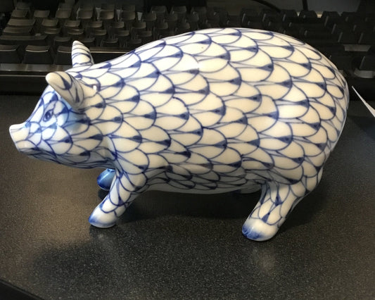 Blue & White Pig