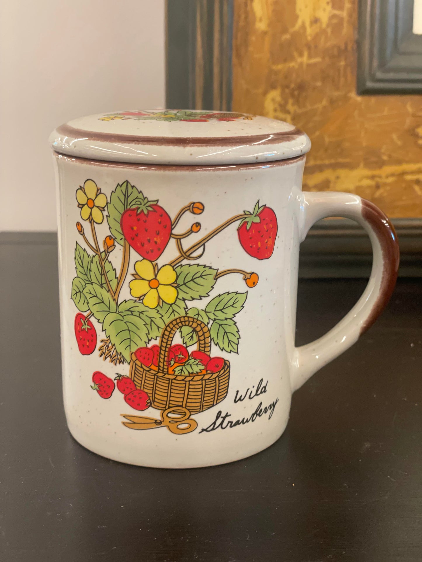 Vtg. Lidded Strawberry Mug