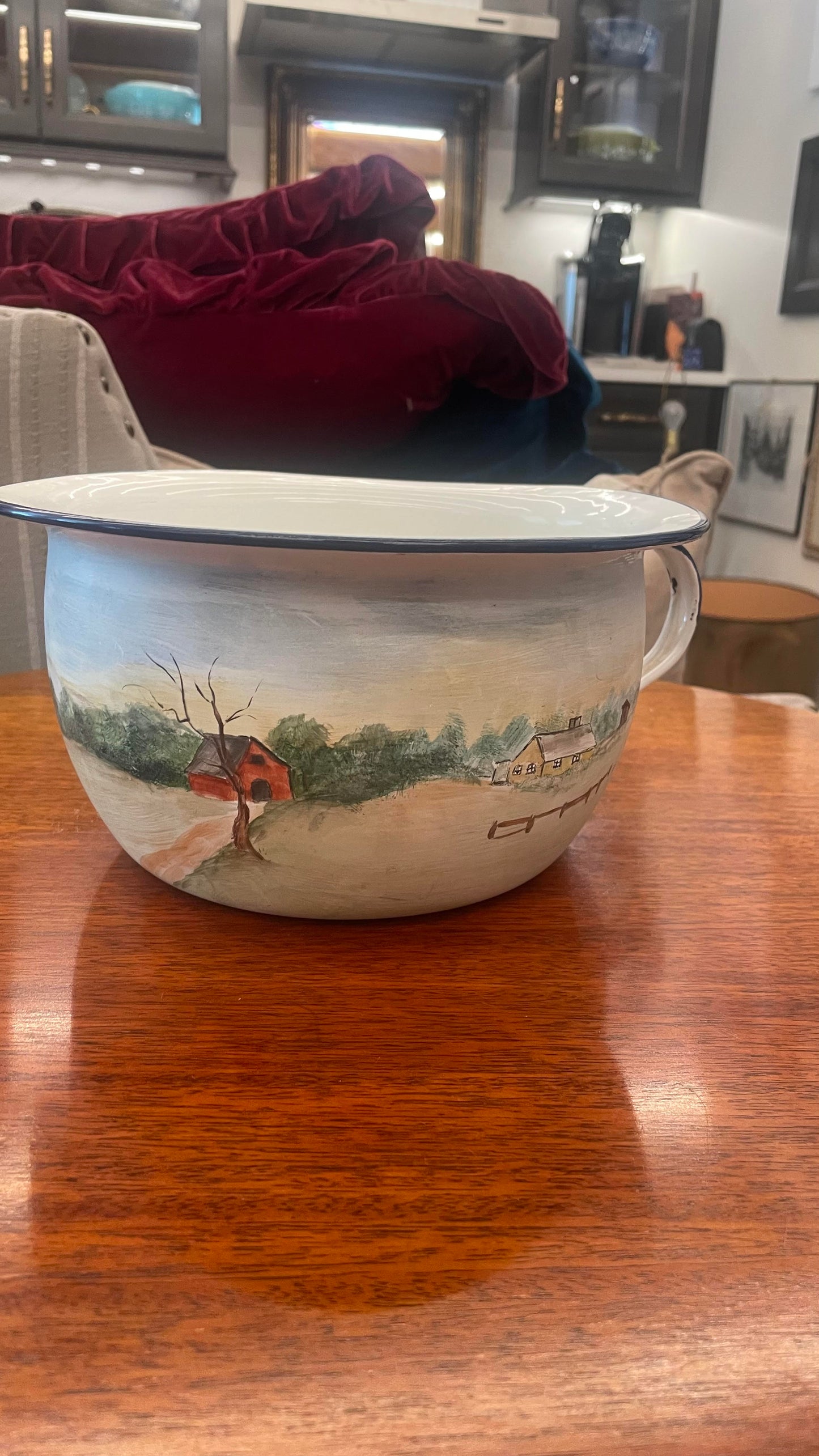 Hand painted Enamel Chamber Pot